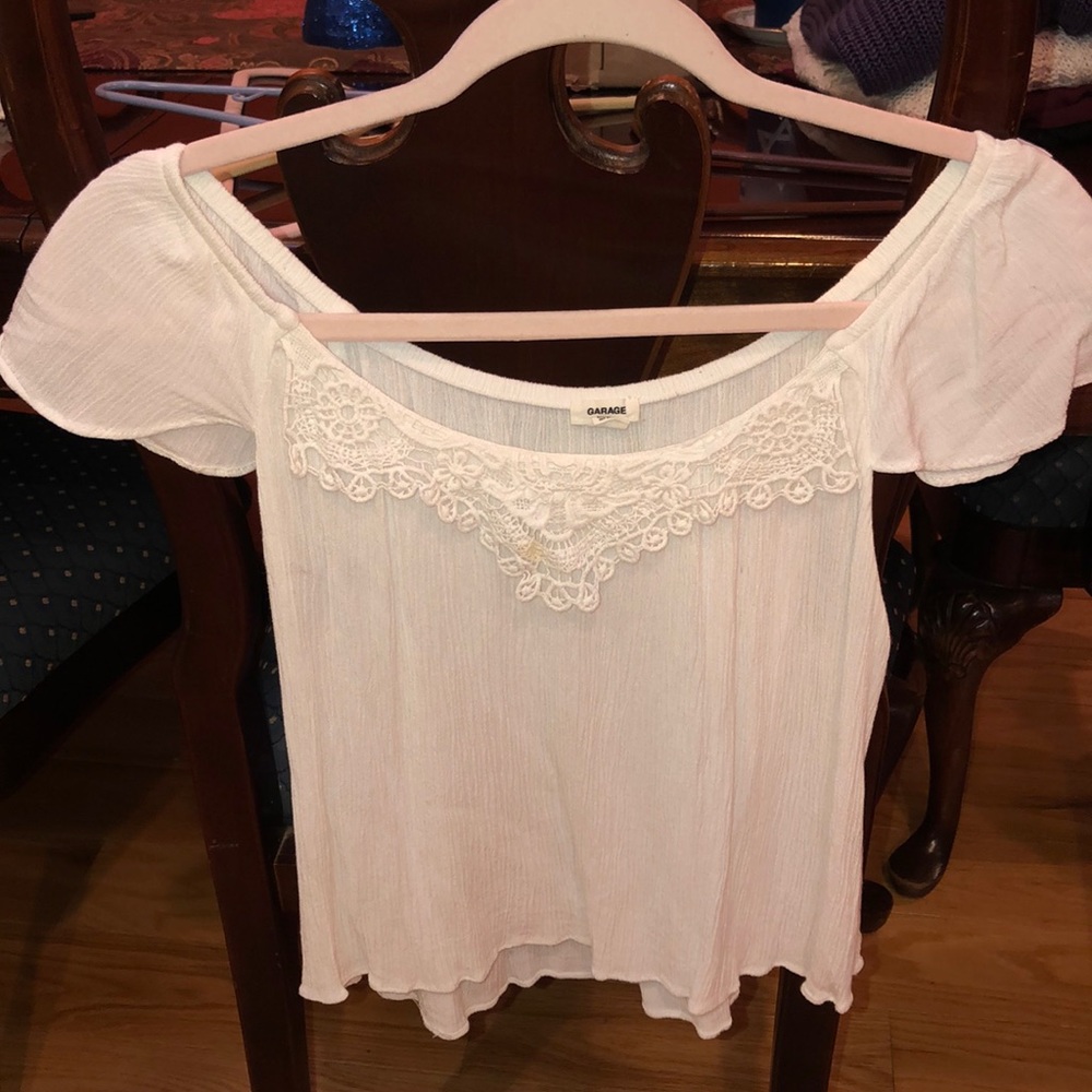 Really adorable white blouse